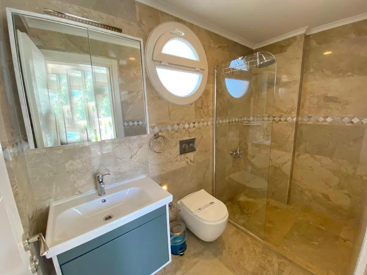Villa White House, 4 Bedroom, Large Private Pool, Close To Amenities Fethiye Türkei